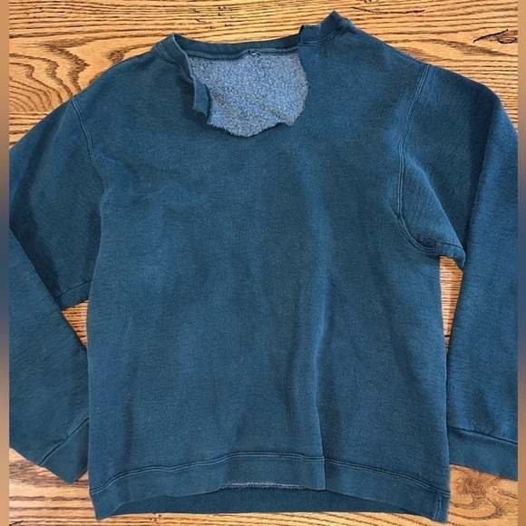Reworked Blank Green Crewneck Sweatshirt - Picture 1 of 8